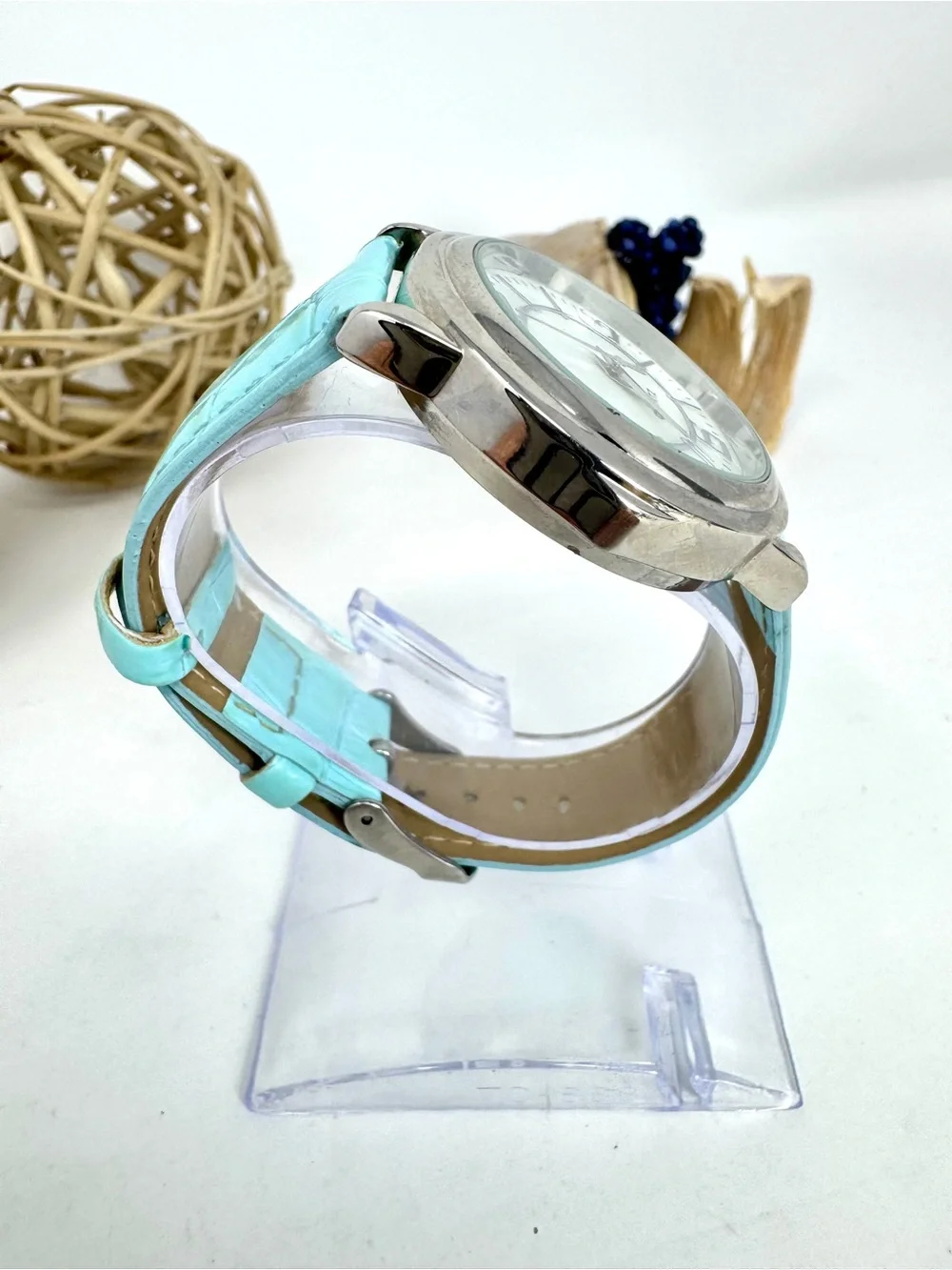 Avon Analog Quartz Women's Watch - New Battery